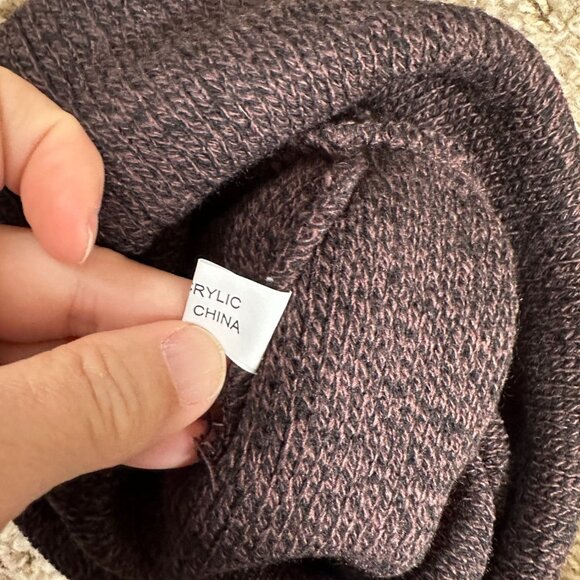 Alaska Knit Winter Hat Brown Snowflake Pattern Acrylic Beanie Unisex - Picture 5 of 5